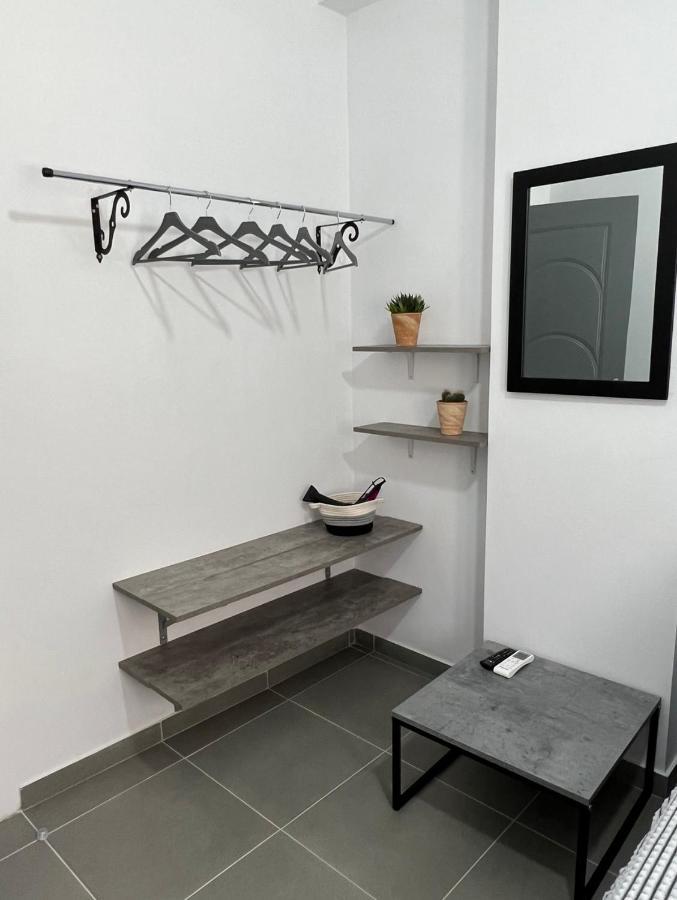 Thania'S House ,4 Minutes From The Center Of Hermoulis Ermoupoli Buitenkant foto
