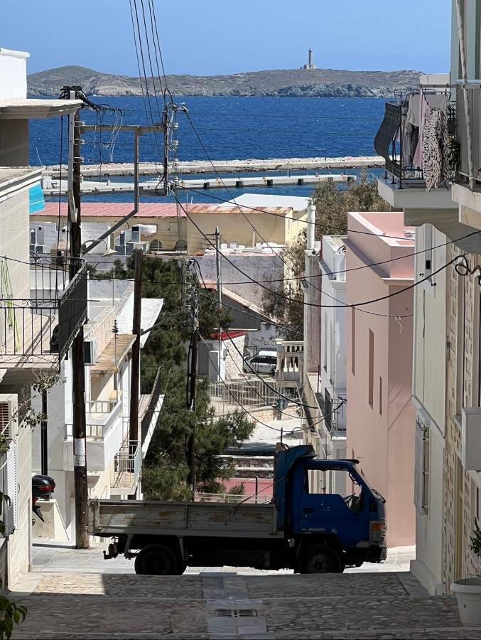 Thania'S House ,4 Minutes From The Center Of Hermoulis Ermoupoli Buitenkant foto